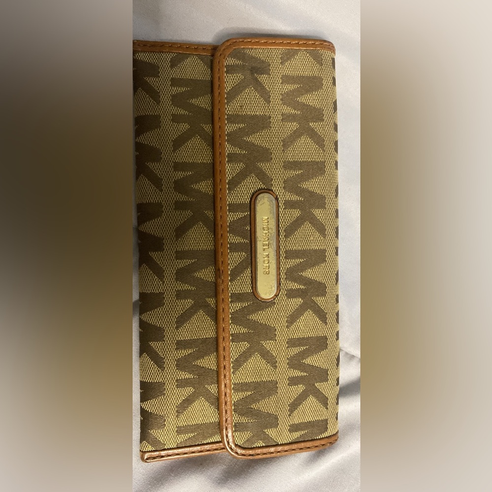 Michael Kors Brown Monogram Wallet